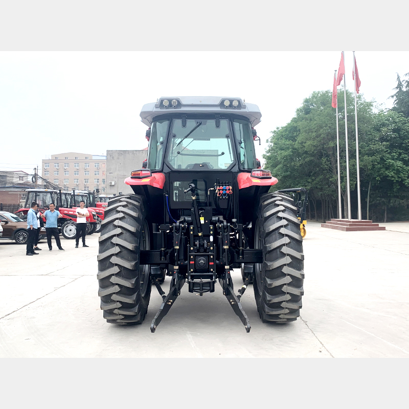 200HP 4WD Wheel Tractor