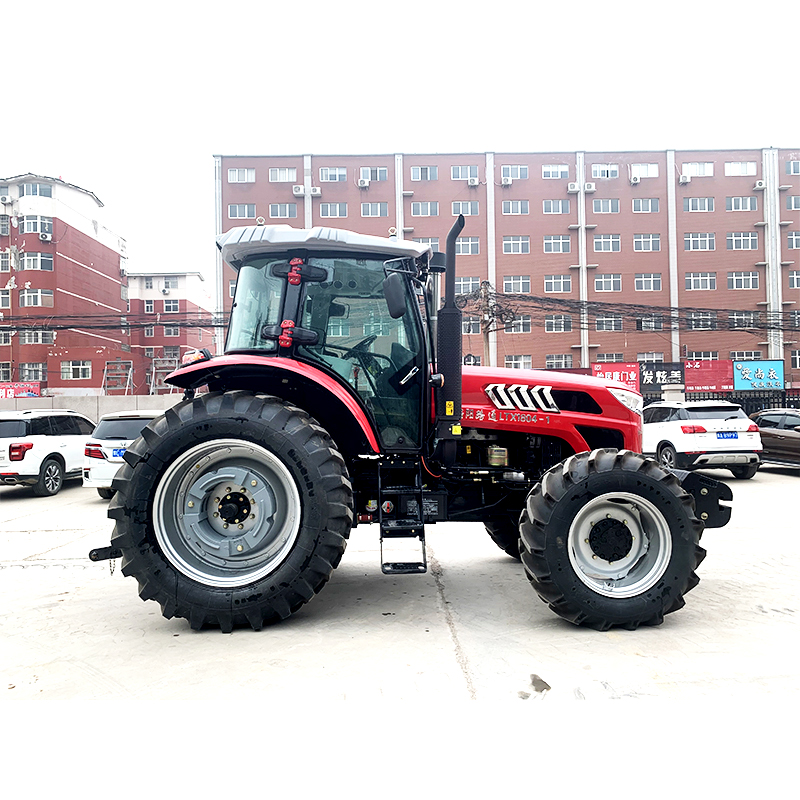 180HP 4WD Wheel Tractor