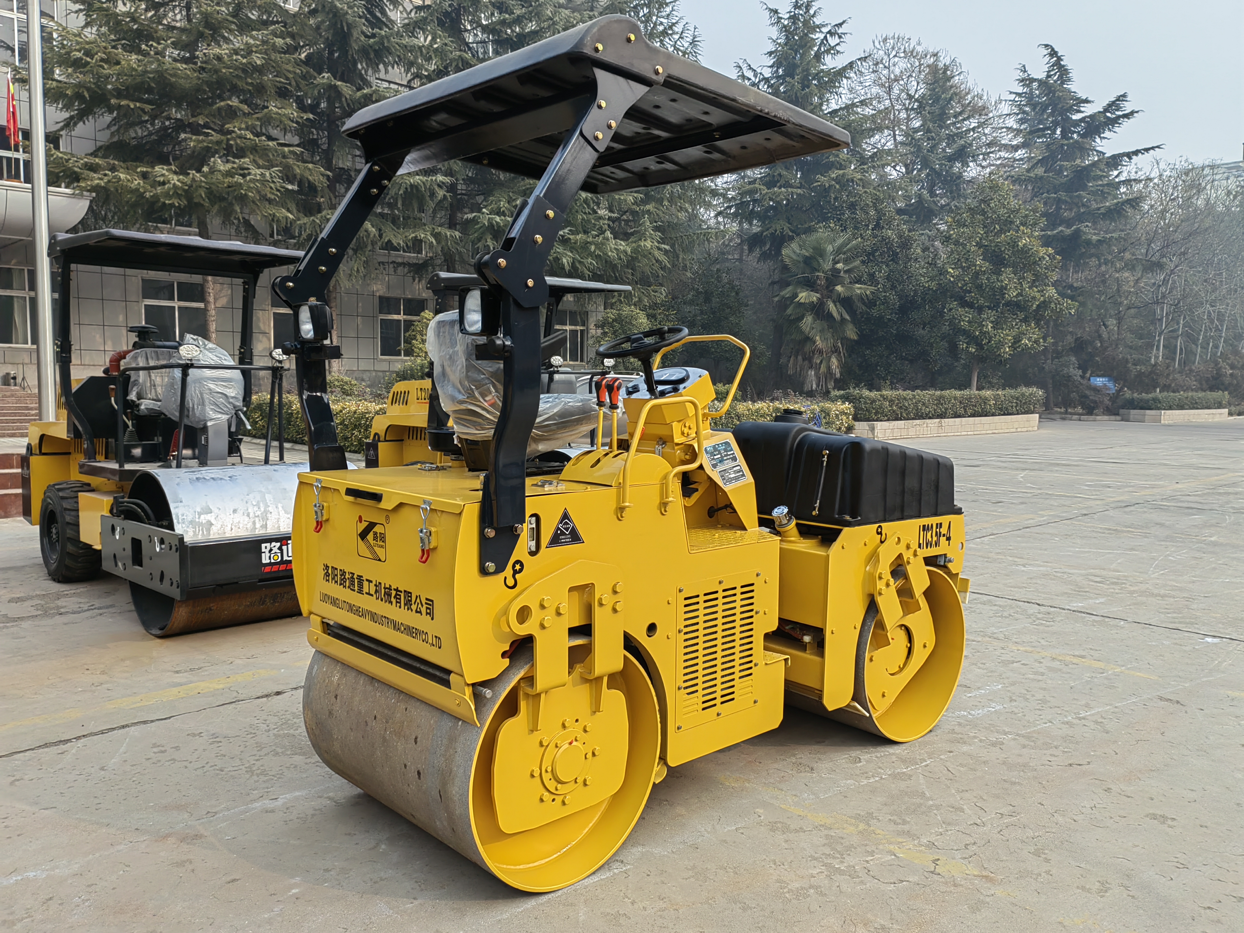 LTC3.5F road roller 3.5 Ton High Quality Double Drum Vibratory Road Roller