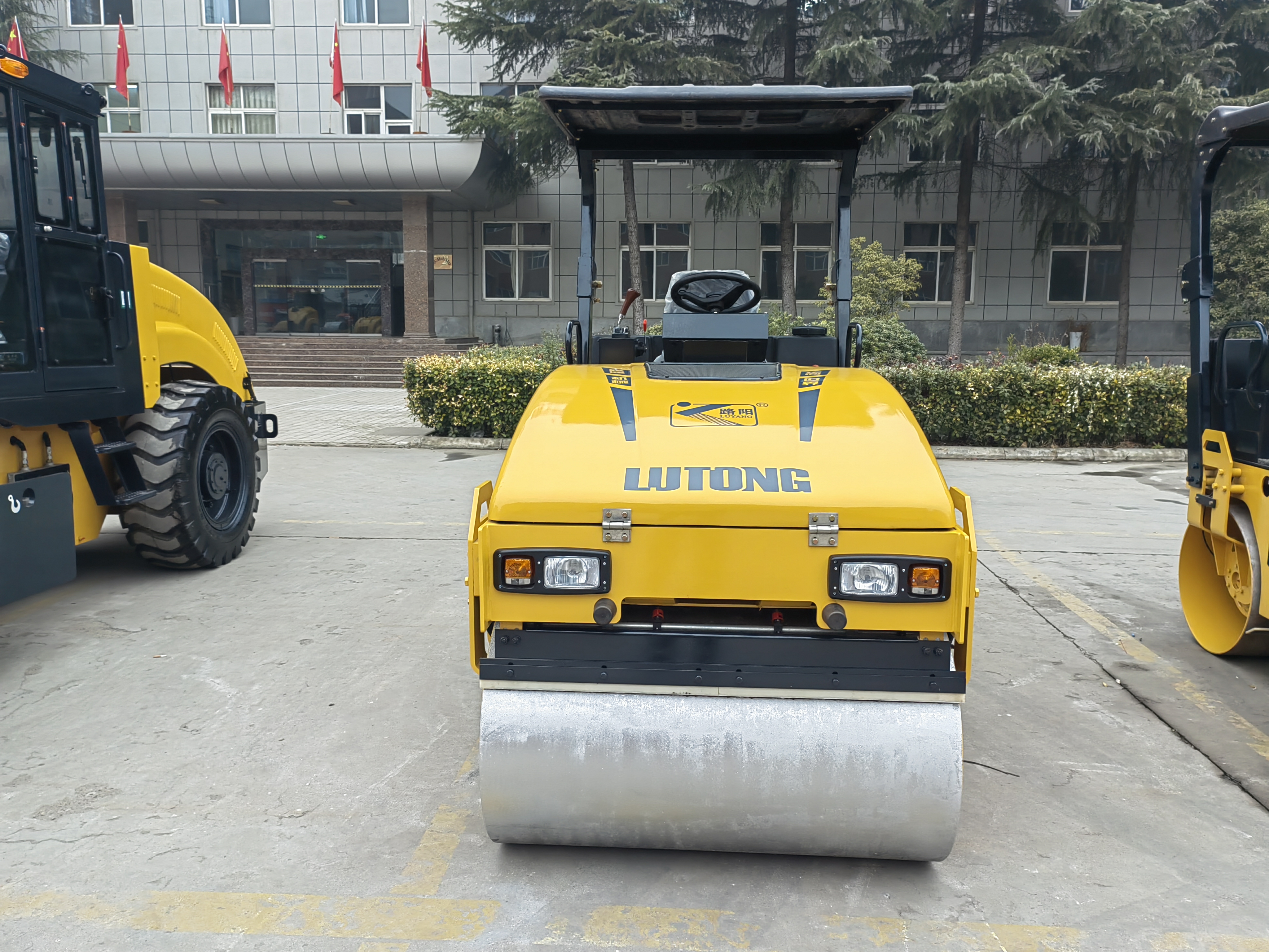 LTC204 road roller 4t Small Road Construction Equipment 