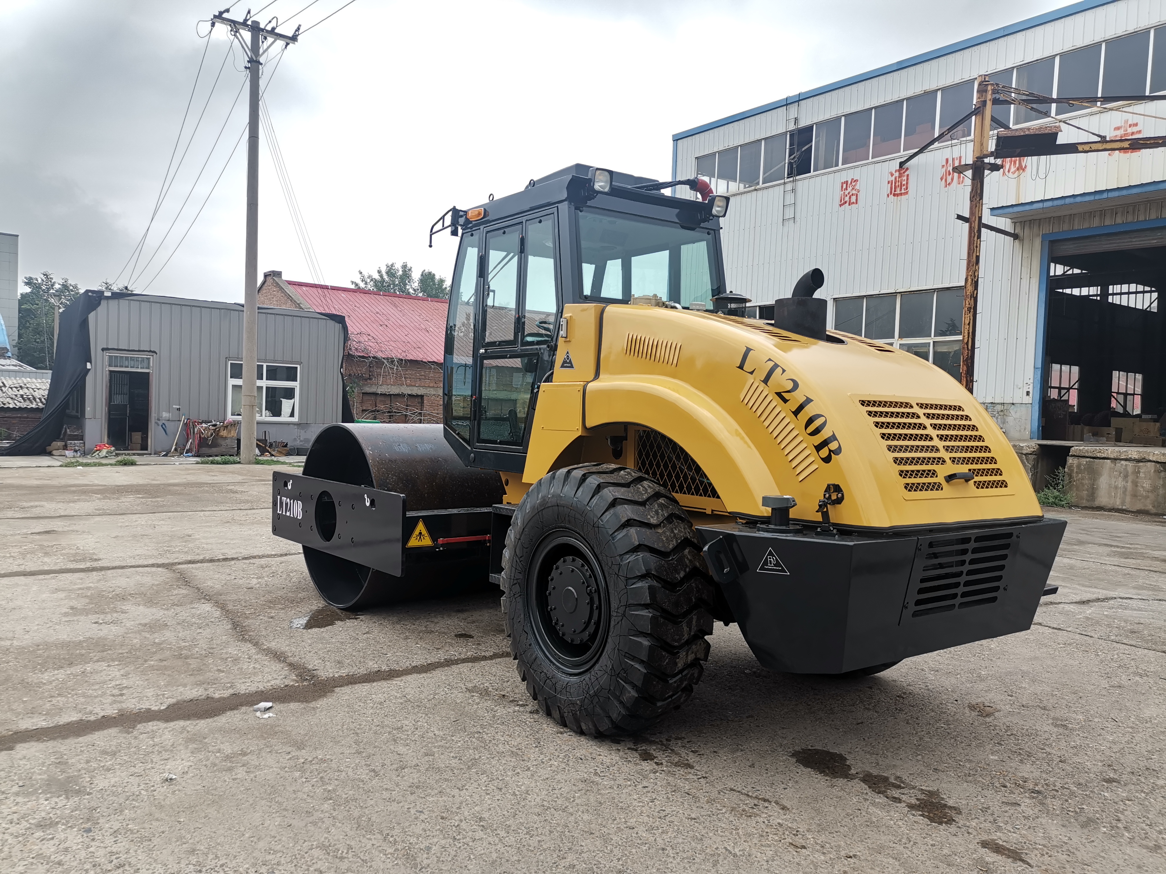 LT210B road roller 10 Tons Single Drum Big Mechanical Road Roller