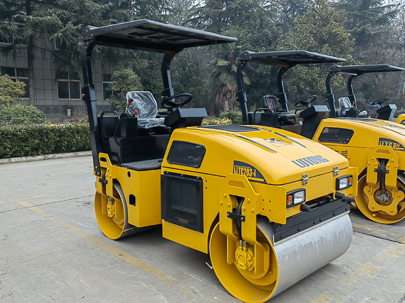 LTC204 road roller 4t Small Road Construction Equipment 