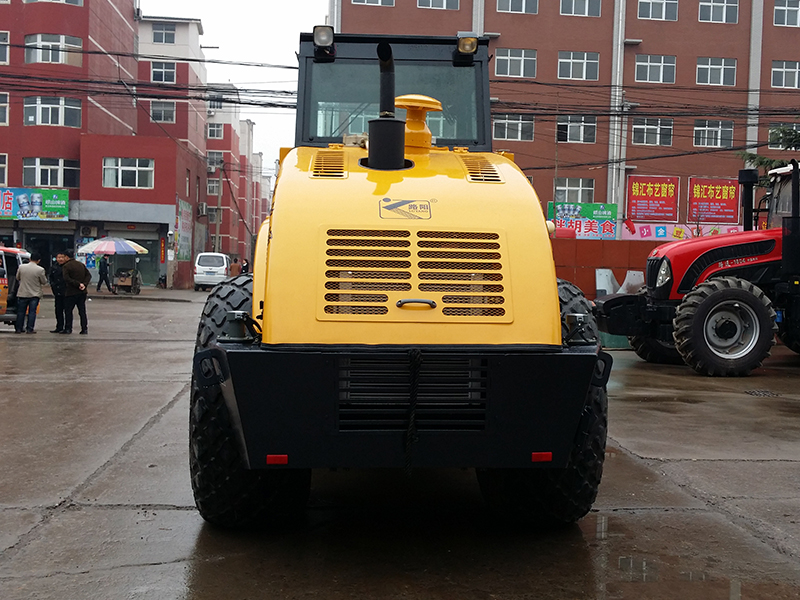 LT214B 14ton Vibratory Road Roller China Road Construction Equipment